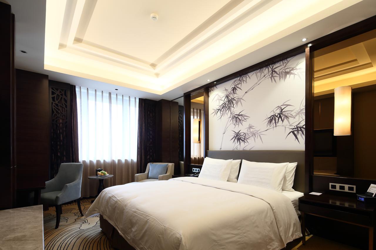 Jinan Luxury Blue Horizon Hotel Esterno foto