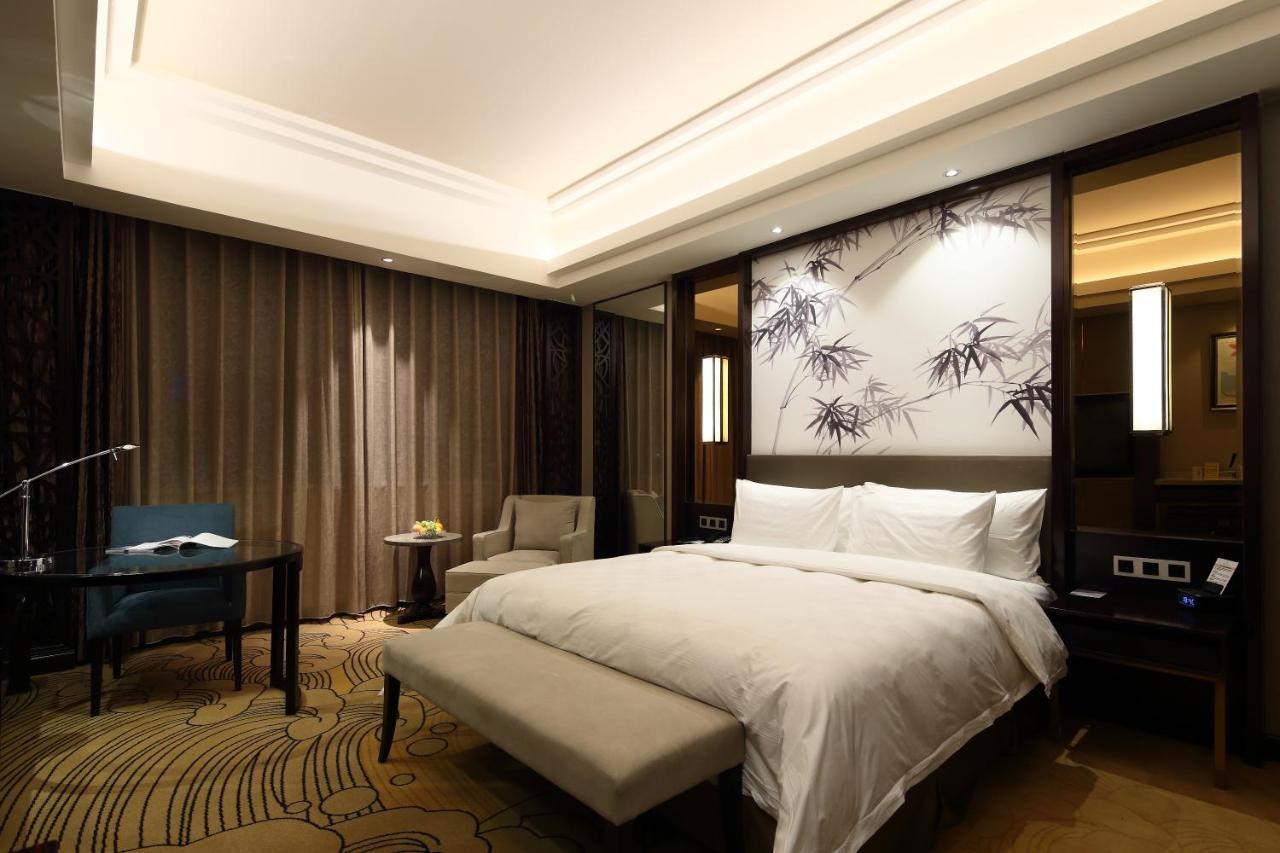 Jinan Luxury Blue Horizon Hotel Esterno foto