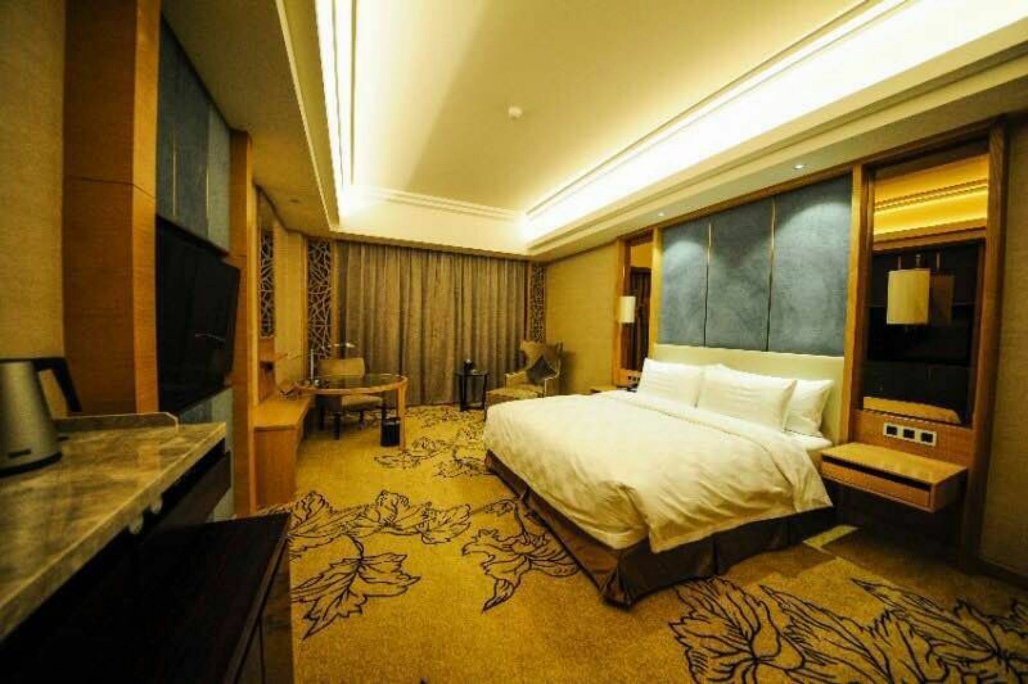 Jinan Luxury Blue Horizon Hotel Esterno foto
